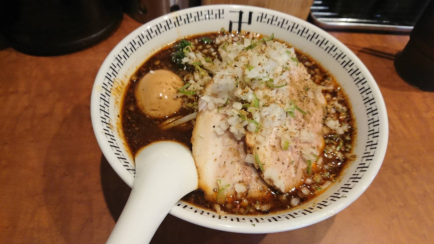 台東区台東、スパイス・ラー麺 卍力 秋葉原店：スパイス特製ラー麺 (辛さ.スパイス増し)