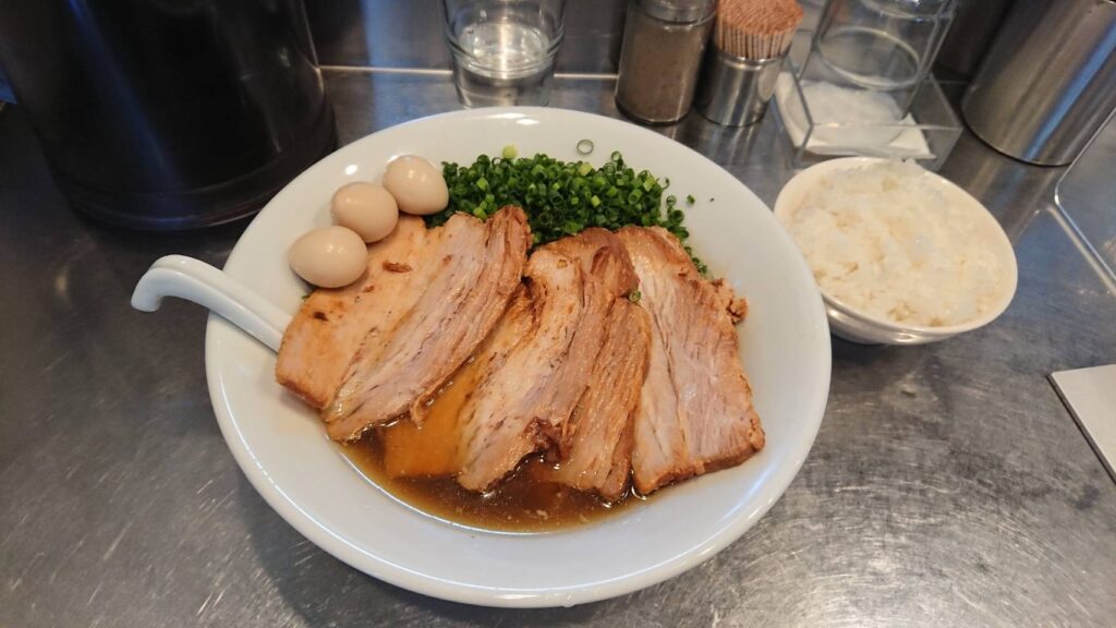 限定７葱チャーシュー麺 (豚バラ)