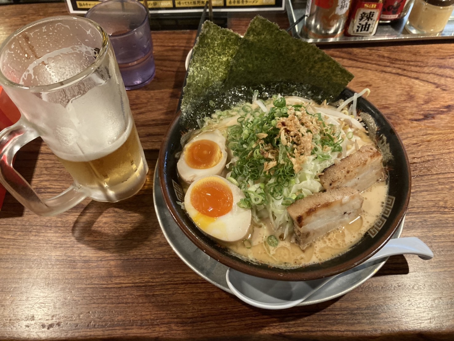 鹿児島市東千石町、鹿児島ラーメン 我流風～がるふ～ 天文館本店さん：炙り焼き豚ラーメン