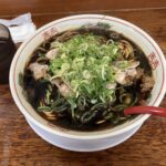 京都市伏見区深草西浦町、ばんらい屋さん：スーパーブラック醤油ラーメン