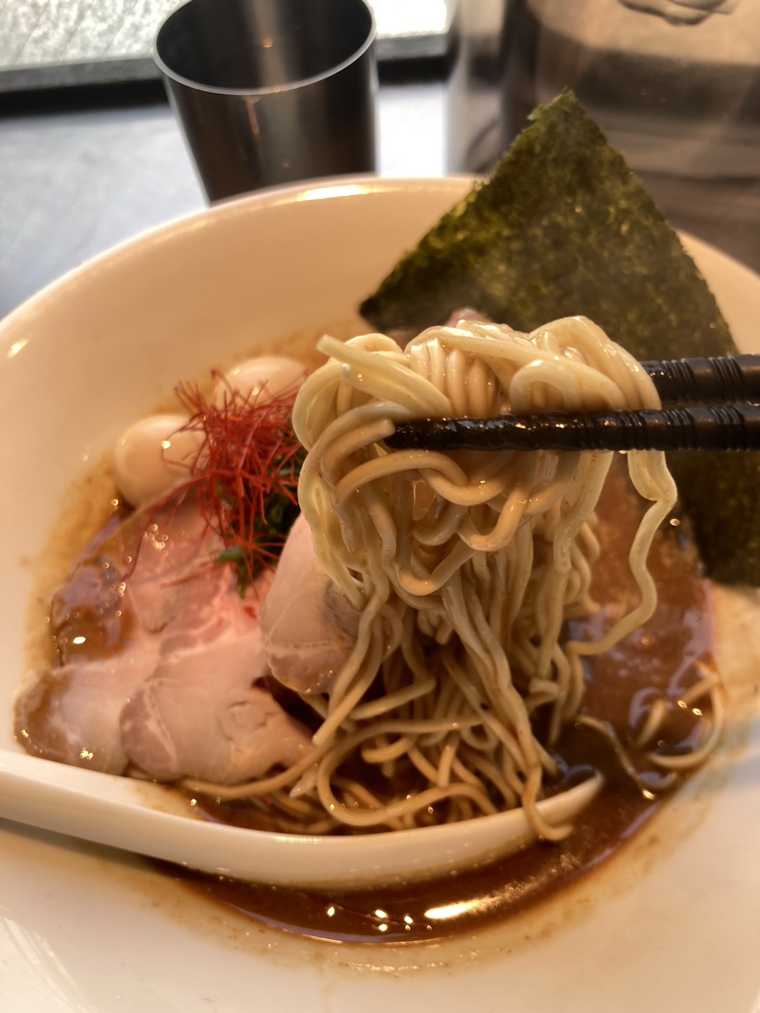 台東区東上野、さんじさん：限定2 辛い濃厚にぼし・スープと麺