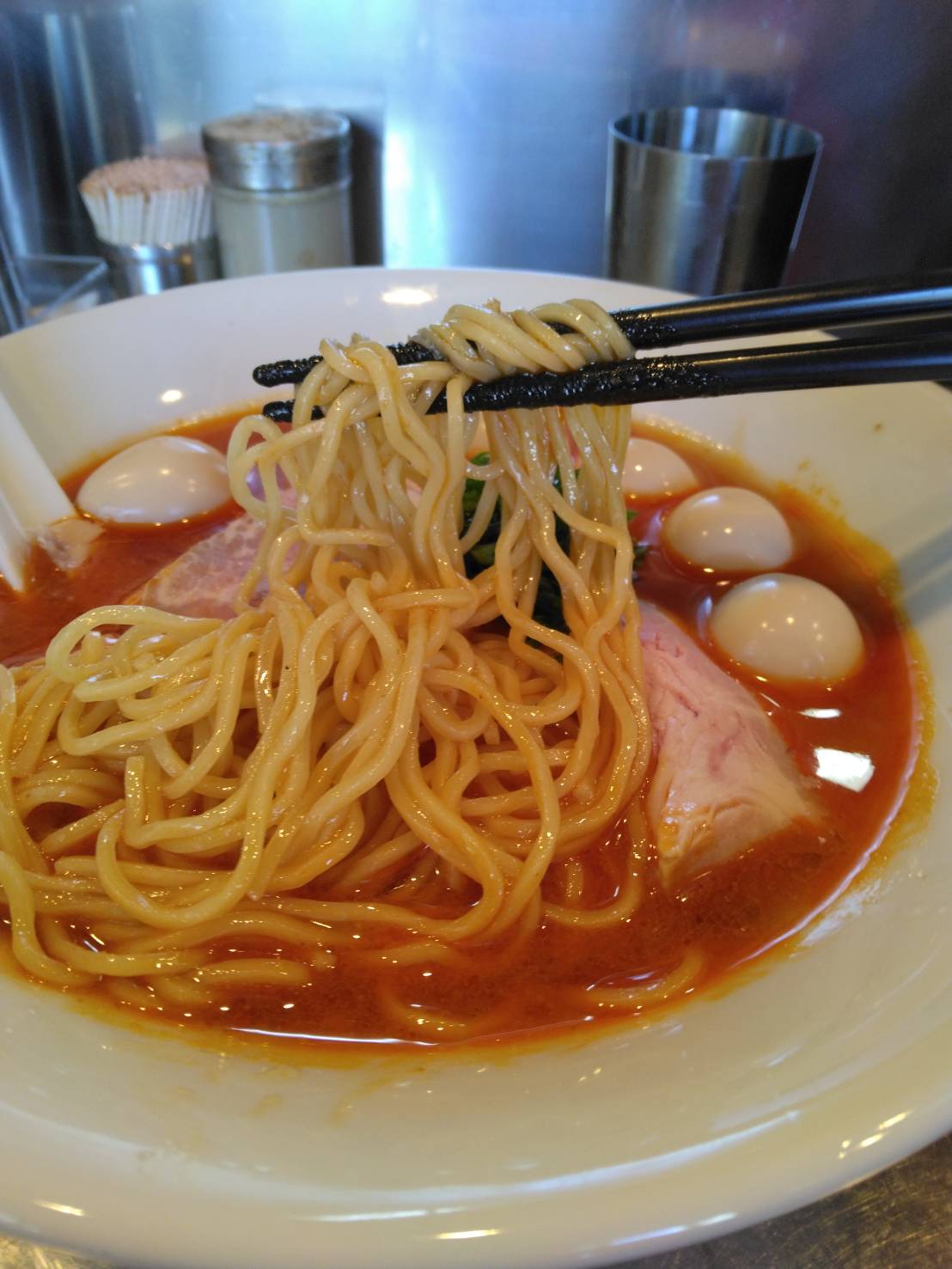 台東区東上野、さんじさん：限定６冷製赤潮くるみ蕎麦+ウズラ・スープと麺