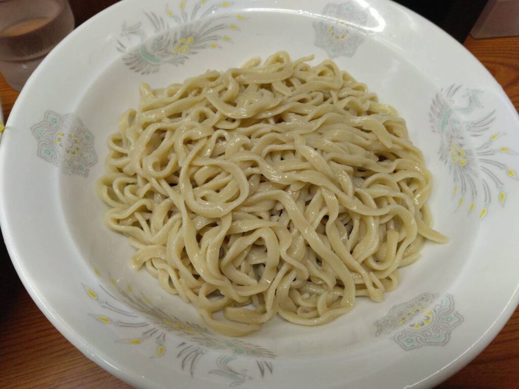 江東区亀戸、ラーメン二郎 亀戸店さん：つけ麺(大蒜､野菜増し)・麺のみ